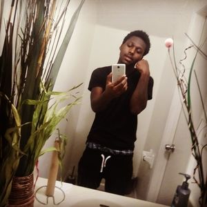 Meet your Posher, Joshua